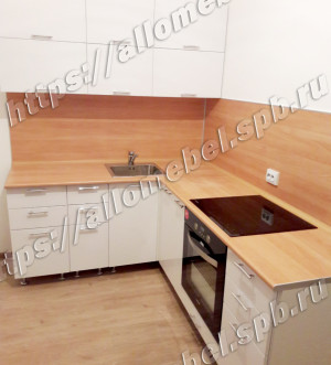 Кухня Ксения белый гл